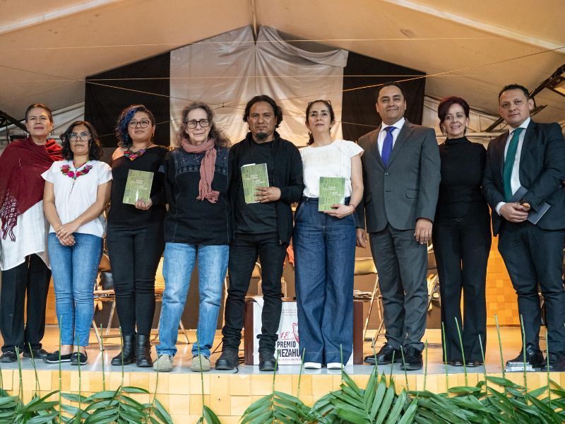 Premio literatura en lengua materna