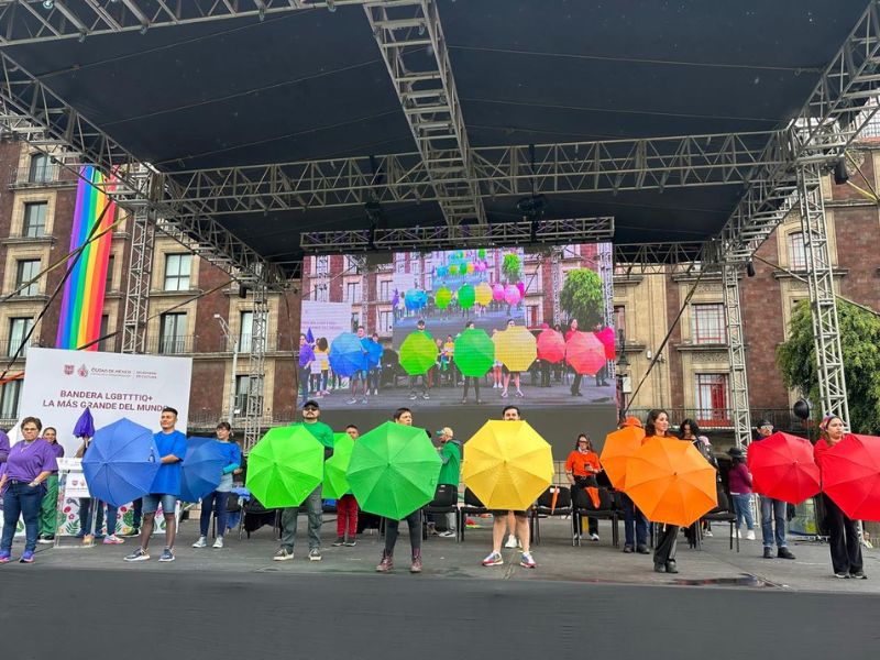 Todos los asistentes bailaron al ritmo de "A quien le importa".