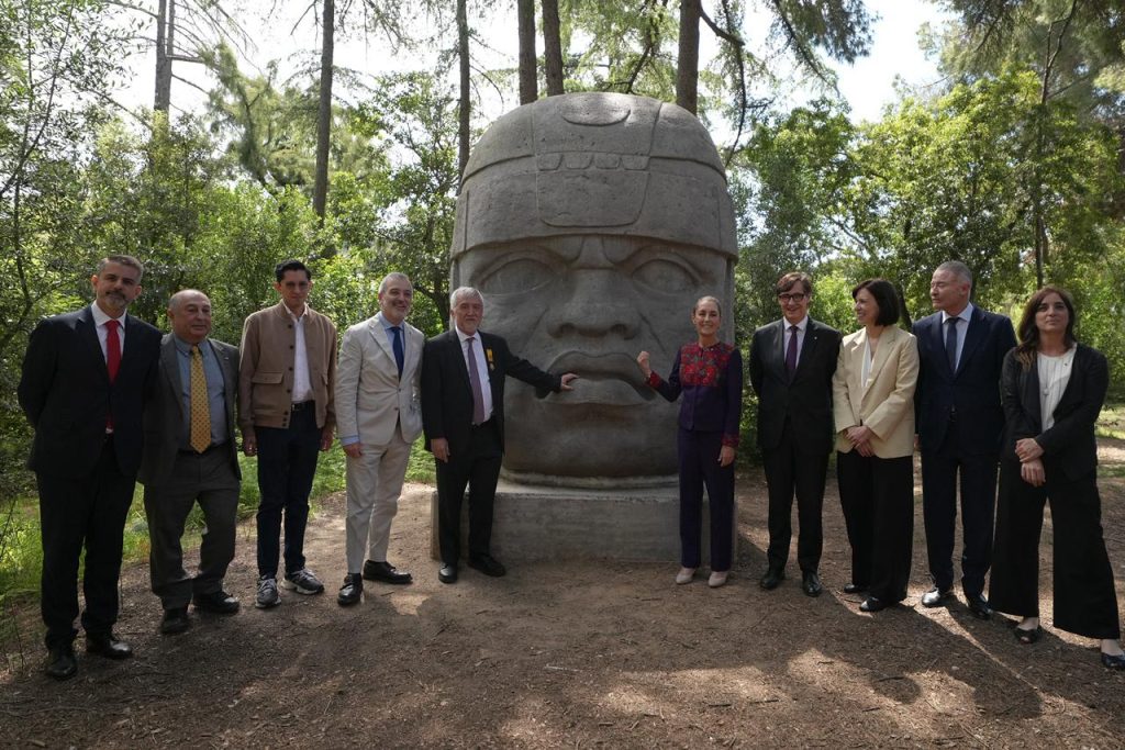 CABEZA COLOSAL OLMECA