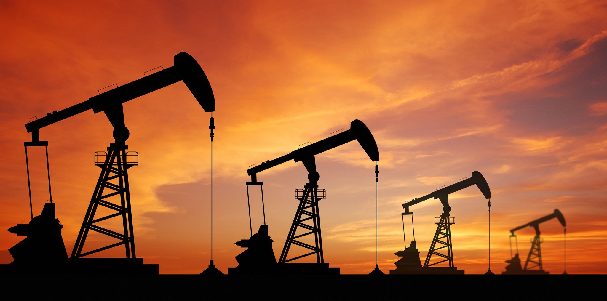 Máquinas-petrolíferas-extrayendo-petróleo