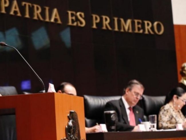 Ebrard-Senado