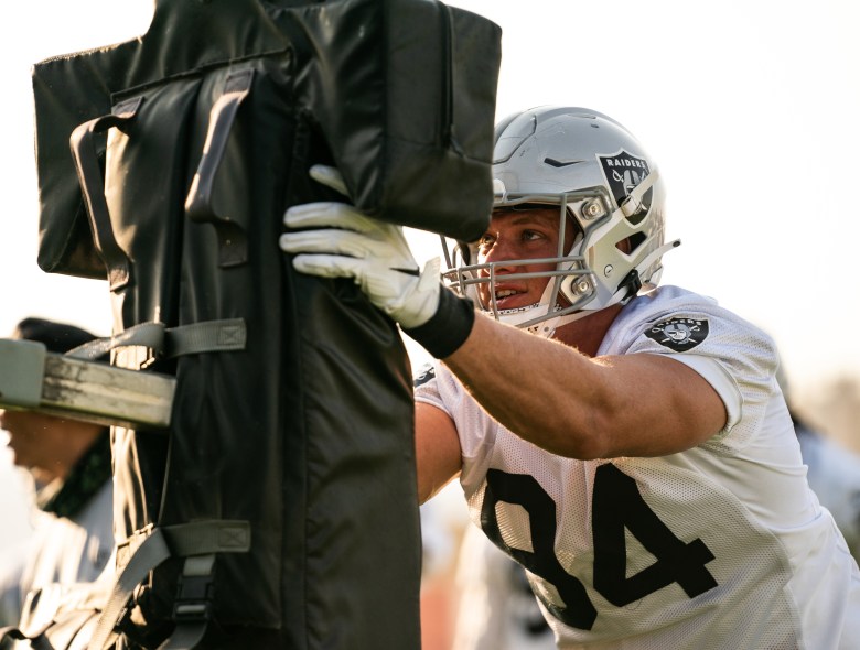 carl_nassib_nfl