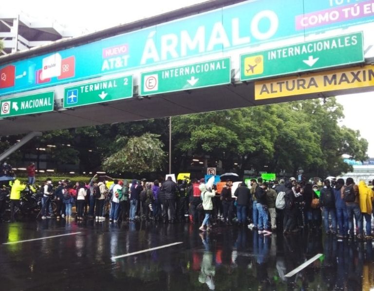 bloqueo_AICM_300621
