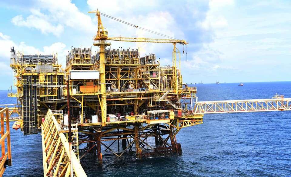 Cinco muertos y seis heridos por explosión en plataforma de Pemex. Foto de Archivo.
