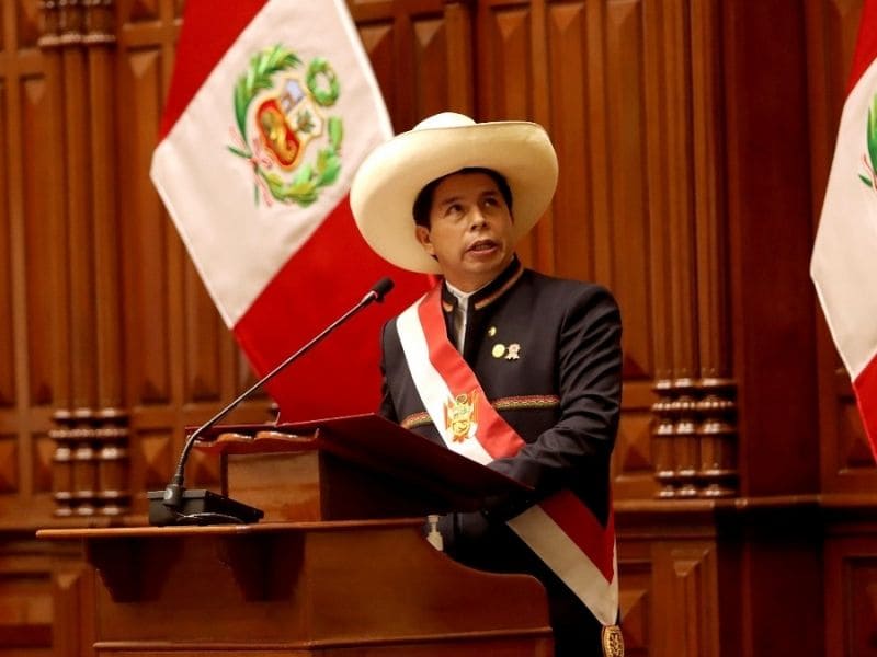 Inicio turbulento de Pedro Castillo en Perú: esto dicen los medios internacionales - IMER Noticias
