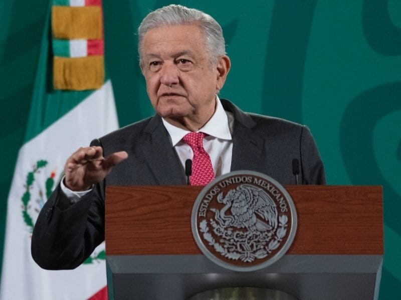 AMLO Emilio L 4112021