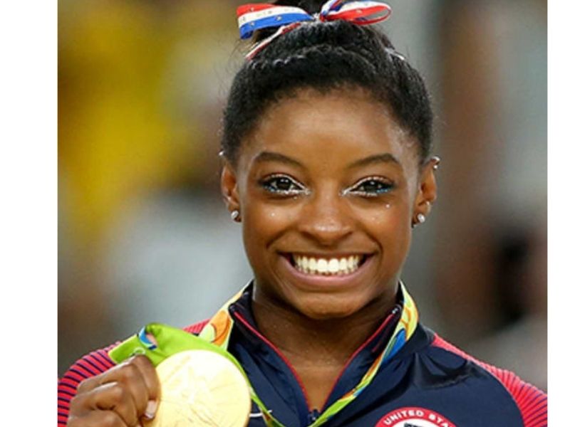 SIMONE BILES