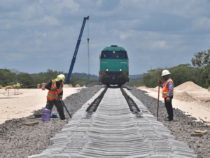 Trenes de pasajeros México AMLO