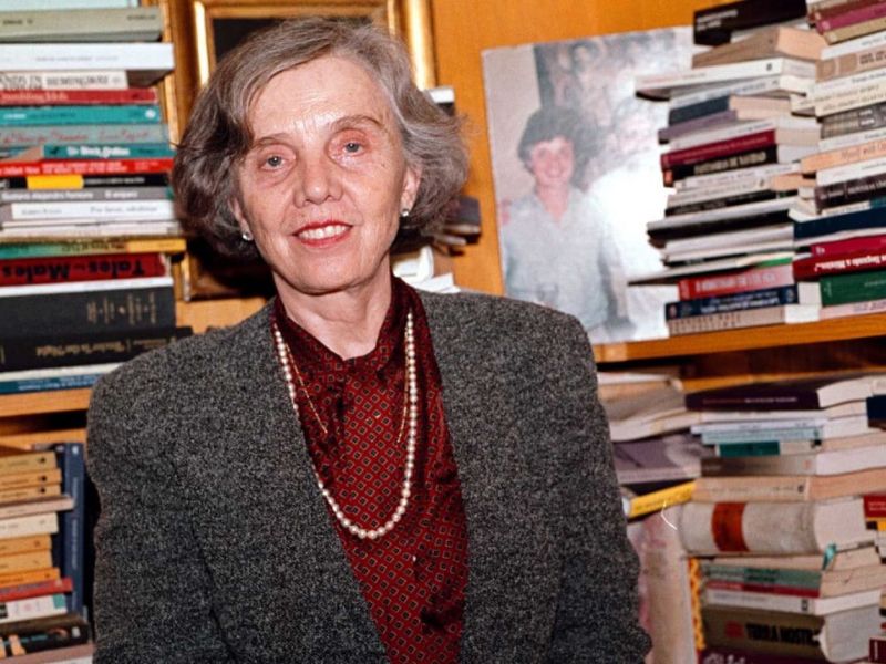Elena Poniatowska Elena Poniatowska