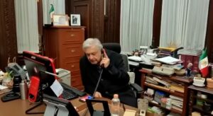 AMLO Streamer