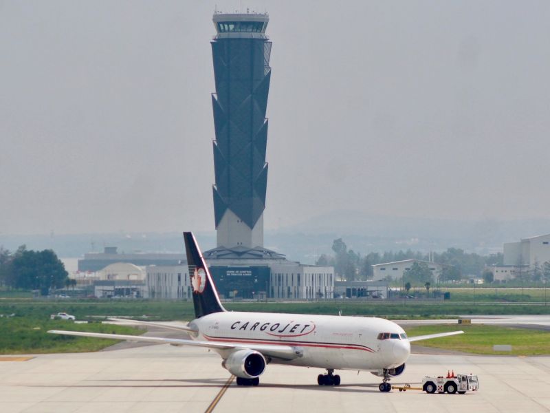AIFA aerolíneas- aeropuertos