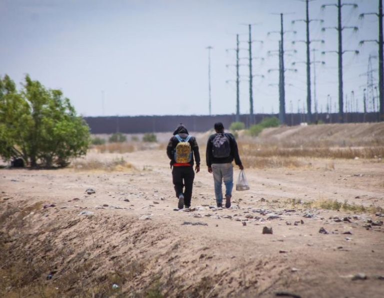 migrantes irregulares EU asilo