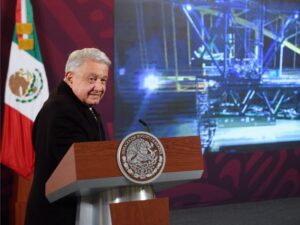 AMLO 8 de diciembre 2023