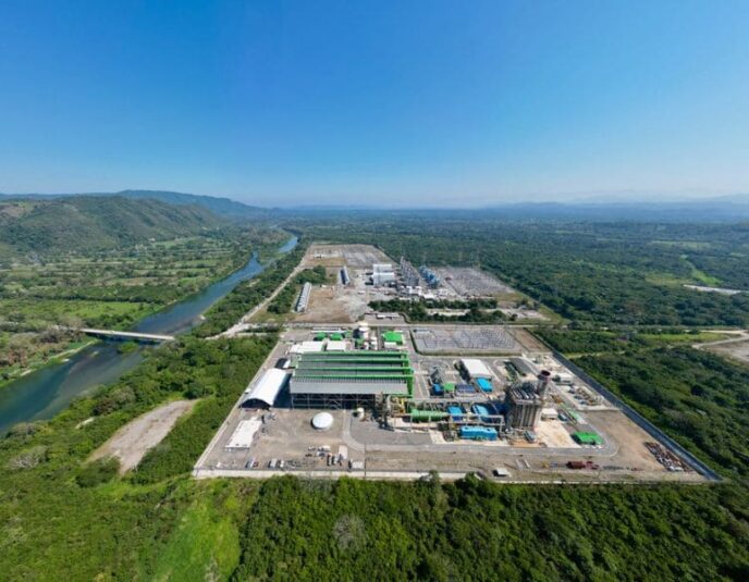 AMLO nacionaliza plantas Iberdrola