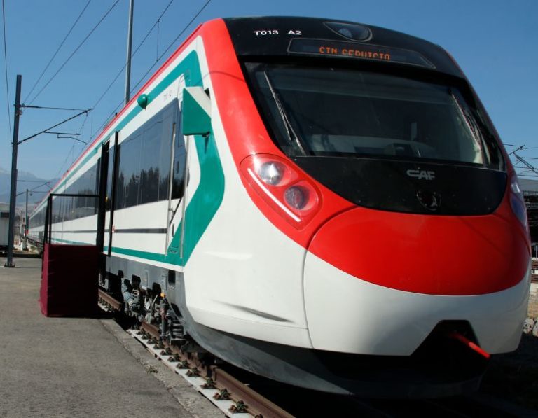 transporte ferroviario para pasajeros