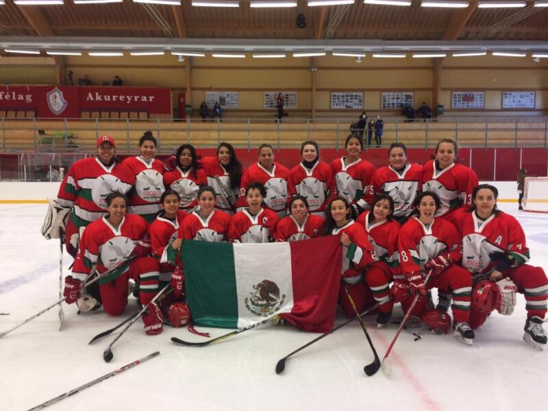 HOCKEY