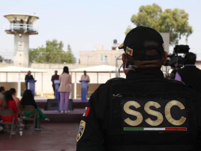 debate prisión Santa Martha