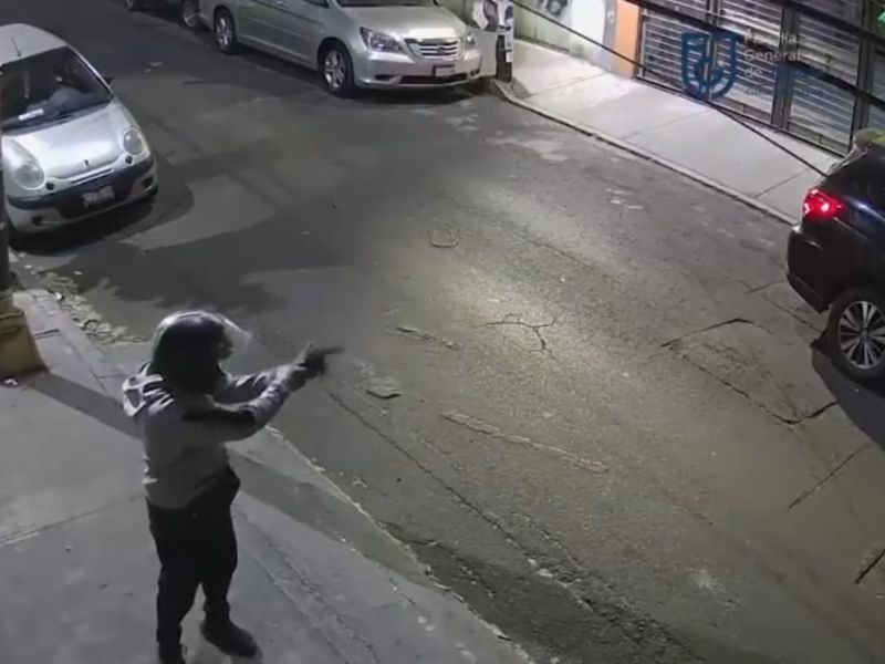 ataque Alessandra Rojo