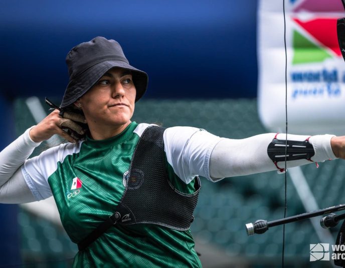 Alejandra Valencia conoció el Tiro con Arco durante un paseo familiar, sin imaginarse que sería el deporte que le cambiaría la vida. 