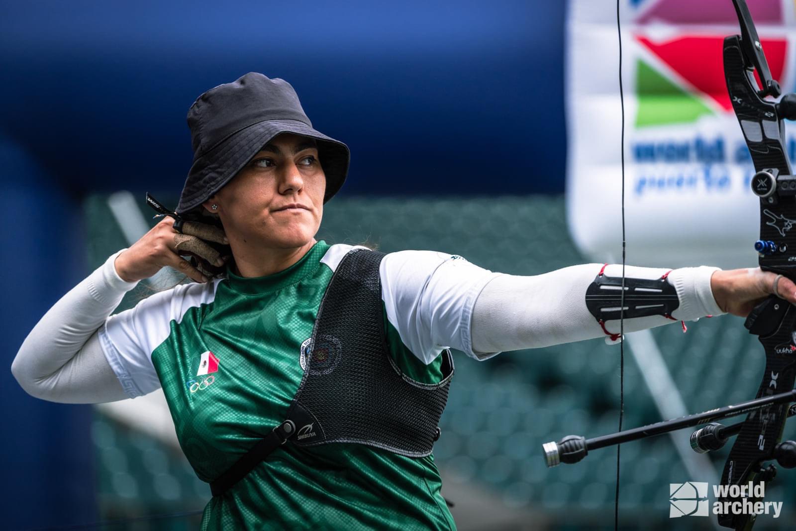 Alejandra Valencia conoció el Tiro con Arco durante un paseo familiar, sin imaginarse que sería el deporte que le cambiaría la vida. 