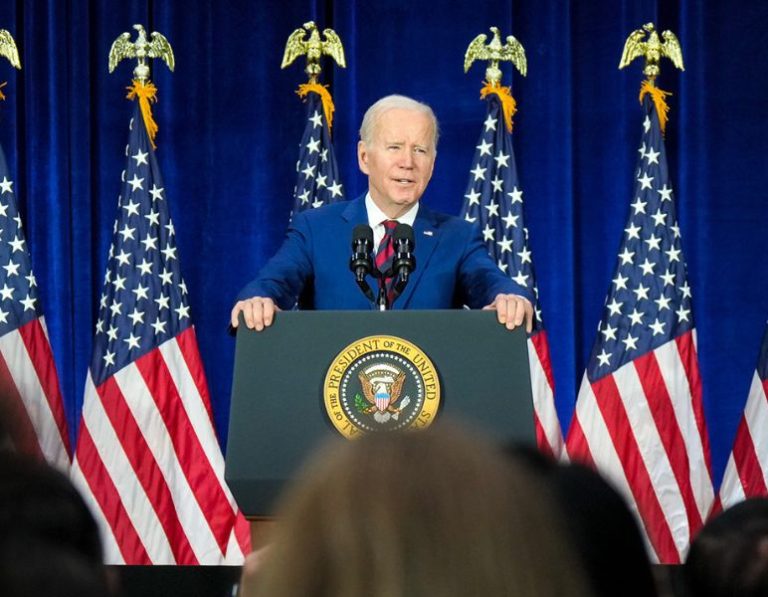 Biden regularizar migrantes Tregua Israel Hamás