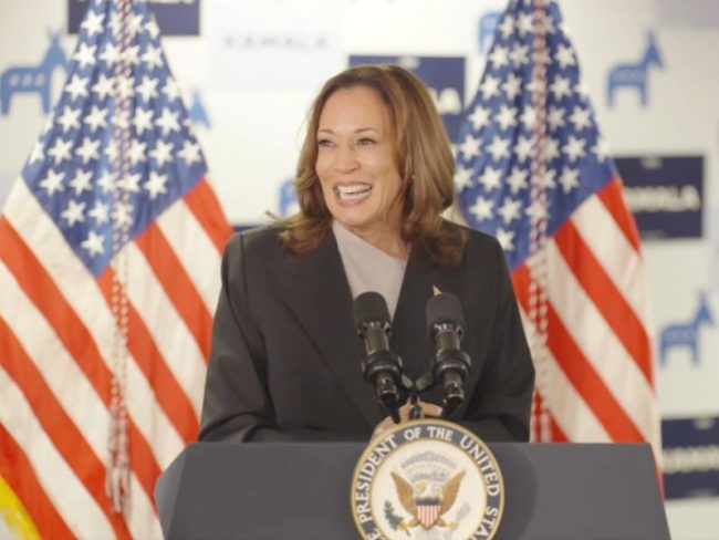 kamala-harris-precandidata kamala-harris-precandidata