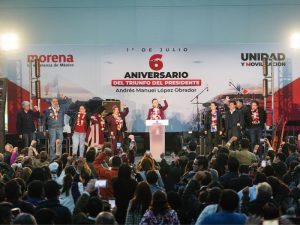 Sheinbaum festeja a AMLO