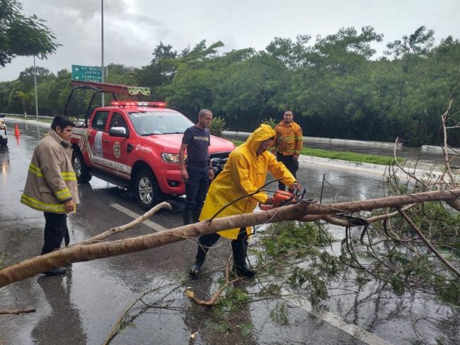 huracán Milton lluvias