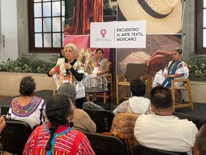 Encuentro de Arte Textil Mexicano ORIGINAL