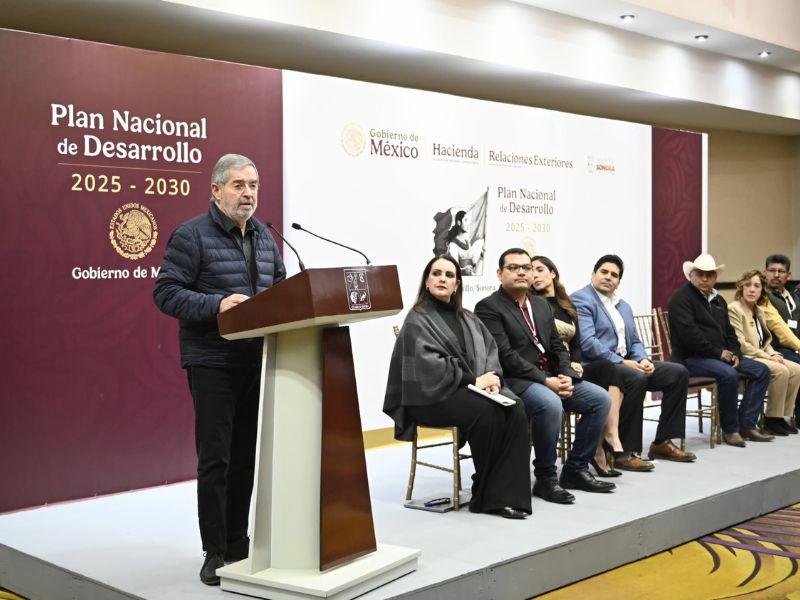 De la Fuente SRE unidad Trump