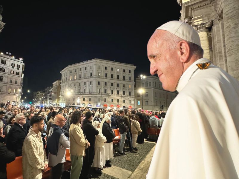 El Vaticano se prepara para despedir al papa El Vaticano se prepara para despedir al papa