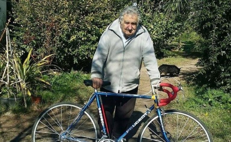 MUJICA BICICLETA