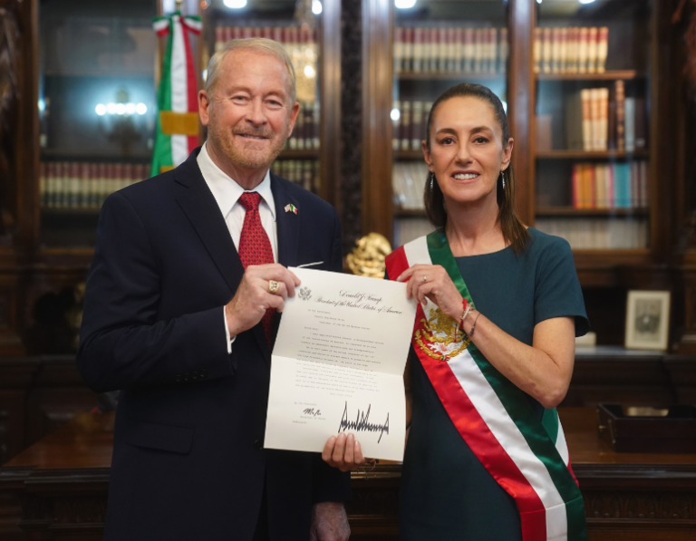 nuevo embajador EU
