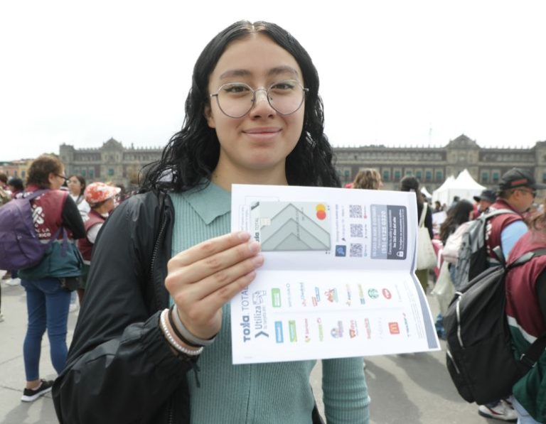 Becas a Universitarios y Universitarias para el Transporte y Más