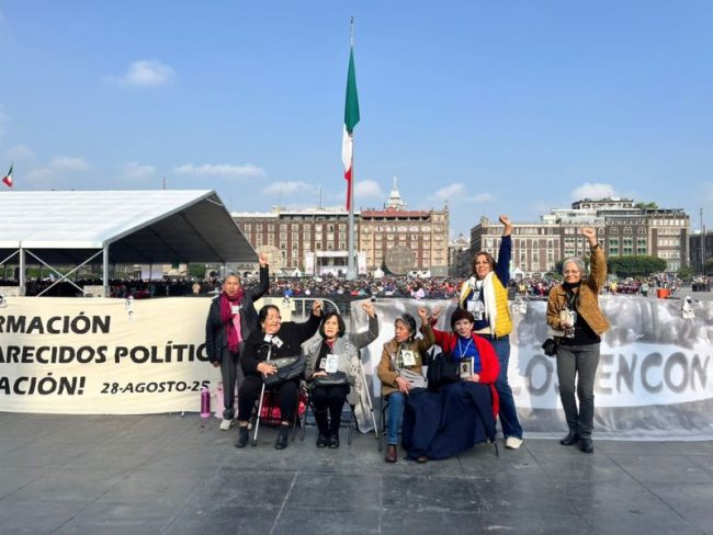 Comité ¡Eureka! conmemora 47 años de su histórica huelga de hambre en el Zócalo