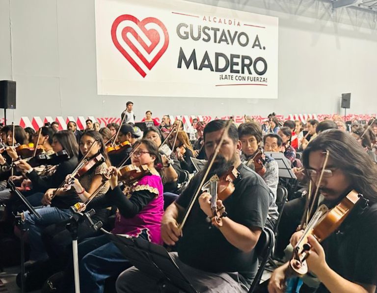 Orquesta Monumental Pilares