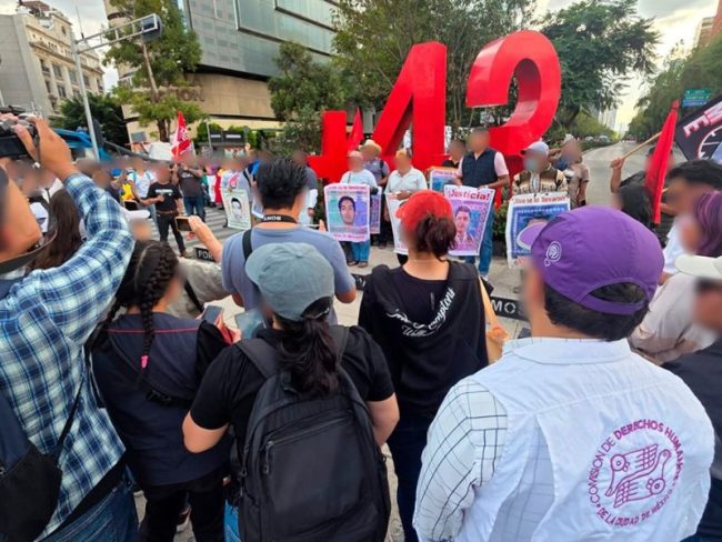 Ayotzinapa verdad y justicia