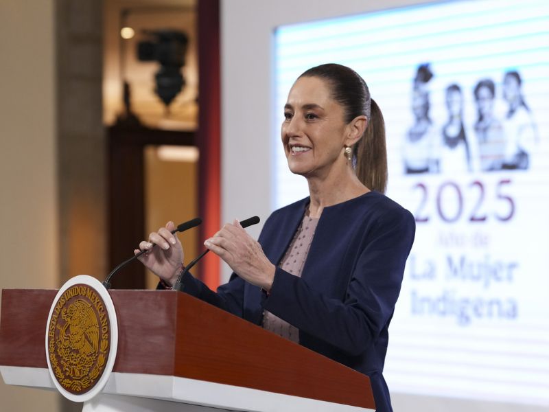 Paquete Económico reducirá deuda de sexenios pasados Sheinbaum Paquete Económico reducirá deuda de sexenios pasados : Sheinbaum