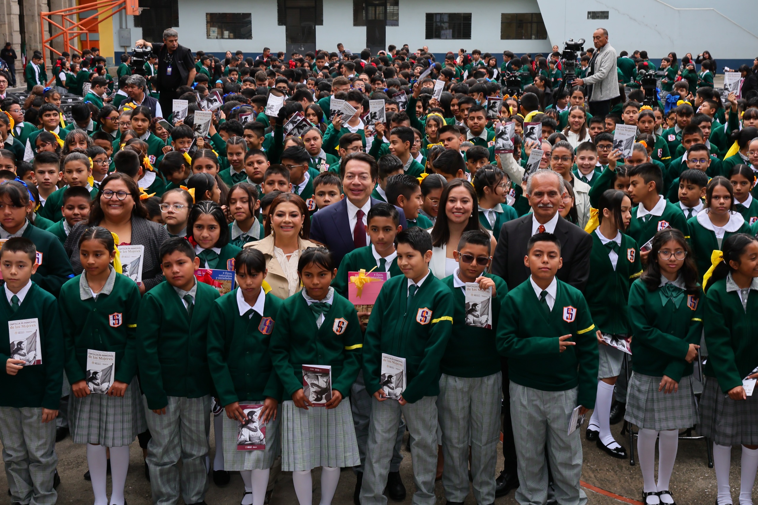 Regreso a clases de más de 30 millones de estudiantes