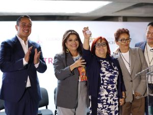 Brugada entregó 40 departamentos GAM