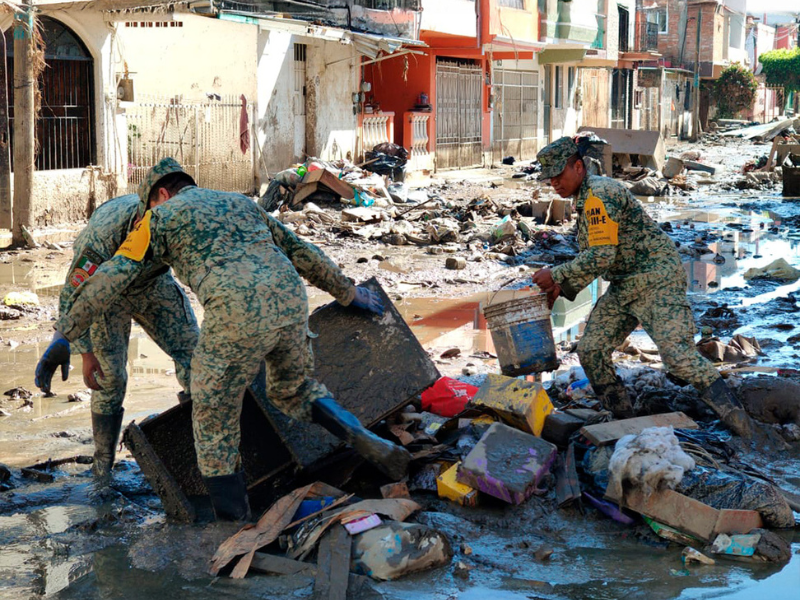 SEDENA Más de 8 mil militares apoyan a familias afectadas por lluvias intensas