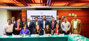 Diputados continúan la "Ruta por las 40 Horas" en México