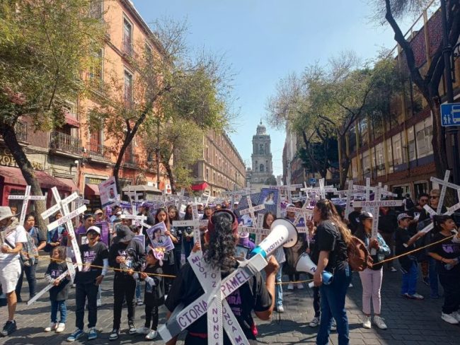Familiares víctimas feminicidio