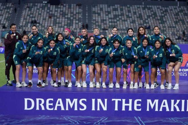 MUNDIAL BRONCE