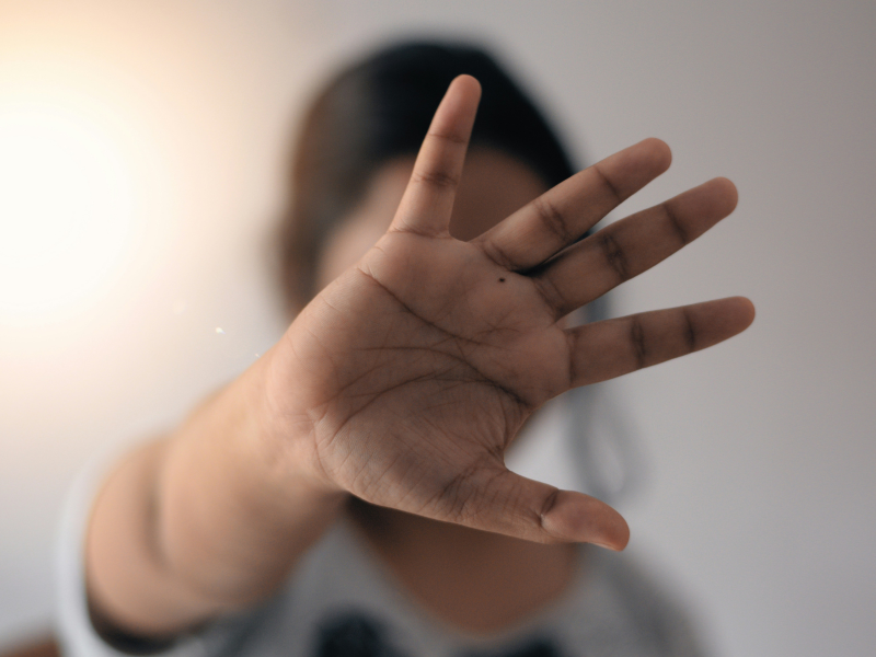 Feminicidio en cifras: ONU Mujeres alerta que cada día 137 mujeres son asesinadas por sus parejas o familiares