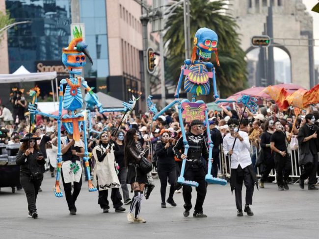 desfile-muertos-011125