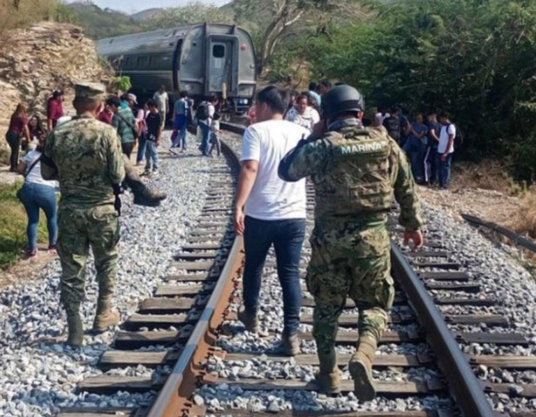 FGR avanza en investigación por descarrilamiento del Tren Interoceánico en Oaxaca