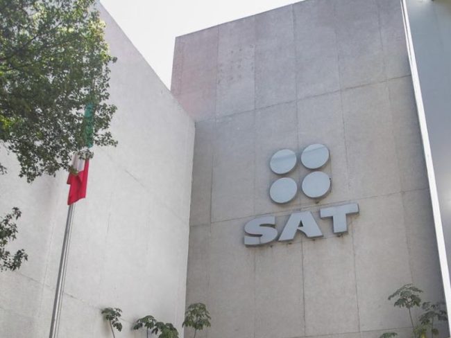 Salinas abona 10 mil mdp al SAT de su deuda fiscal