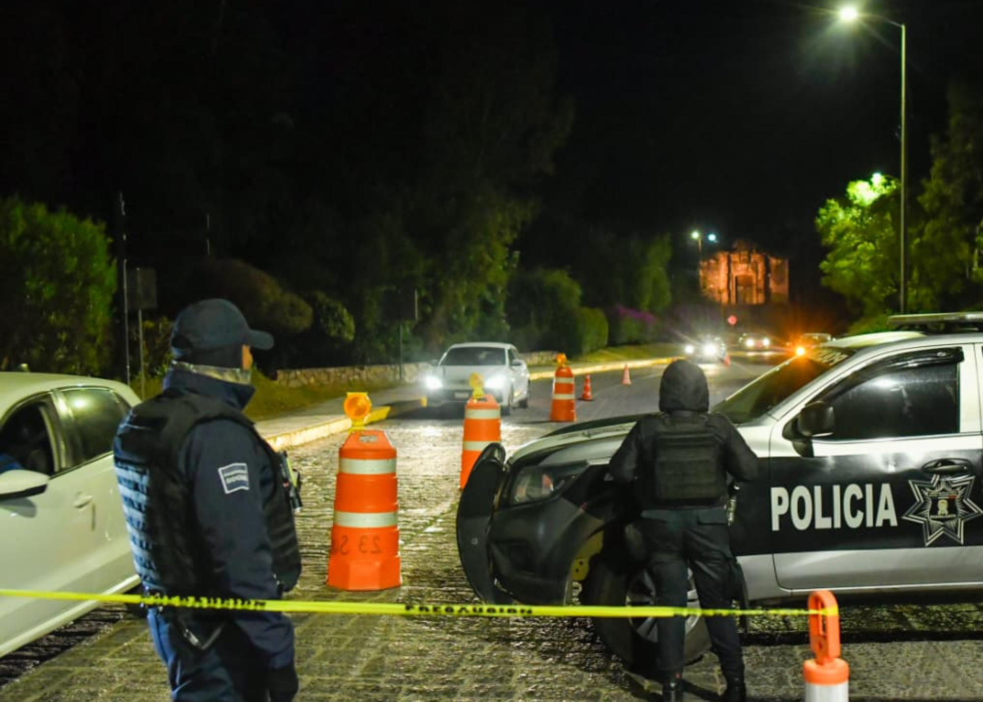 Ataque armado en campo de fútbol de Salamanca deja 11 muertos y 12 heridos