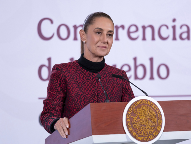 Sheinbaum destaca aumento del 60% en cirugías del sistema público de salud